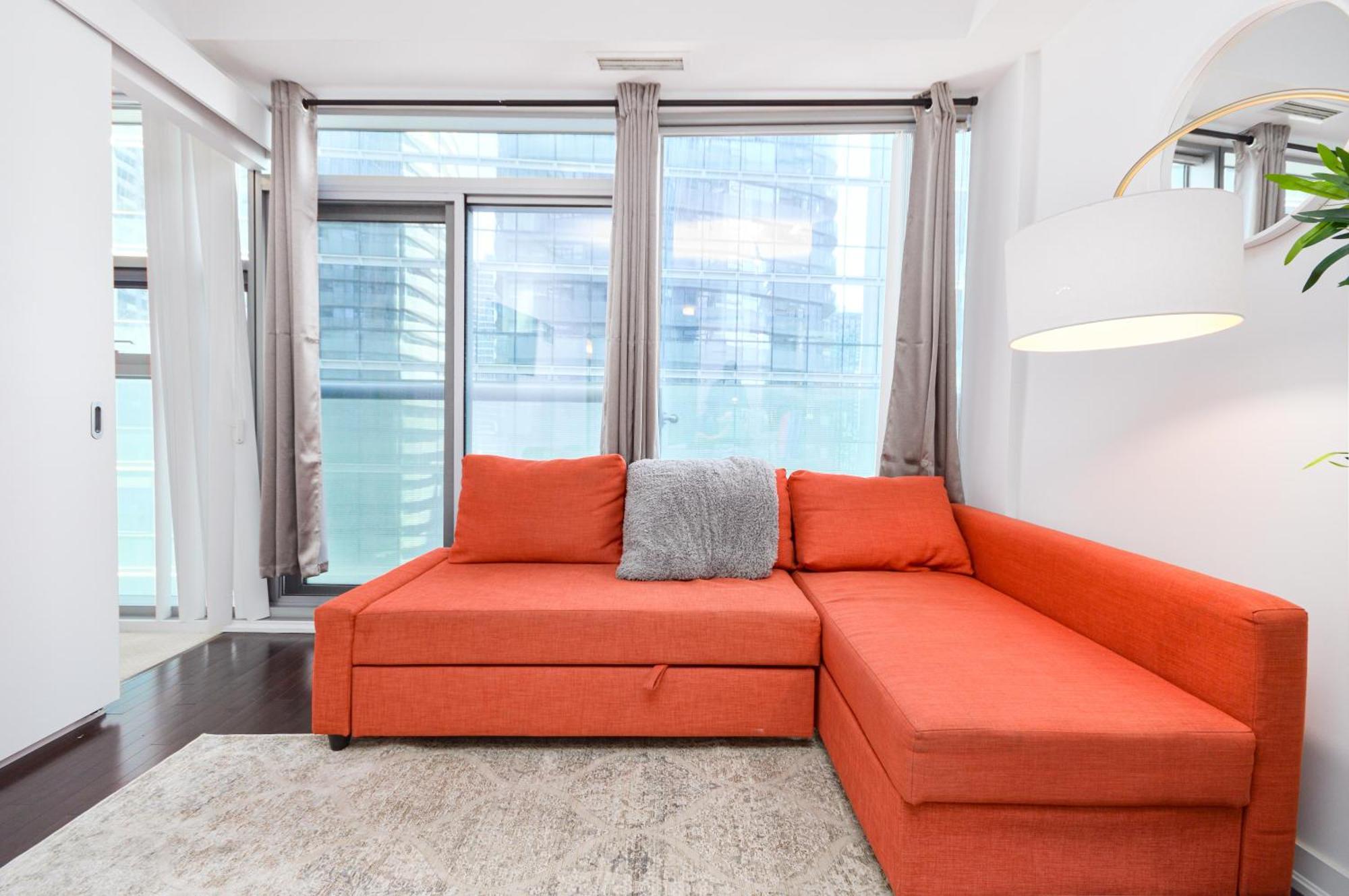 Downtown Toronto Condo Near Cn Tower, Scotiabank Arena, Rogers Centre, Union Station Esterno foto